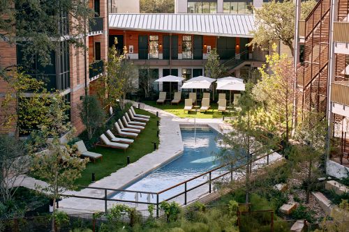 20201125_Magdalena_Pool_NickSimonite_0007 (1)